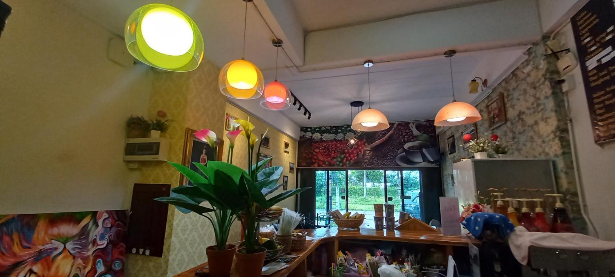 Amaretto&Caffe Hostel Surat Thani Esterno foto