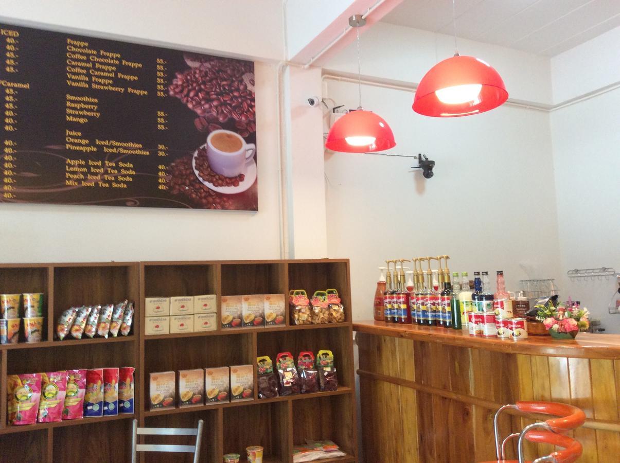 Amaretto&Caffe Hostel Surat Thani Esterno foto